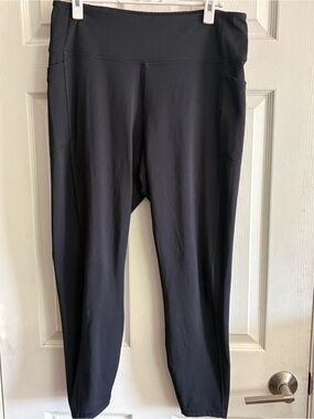 Victoria's Secret Black High-Rise Workout Leggings